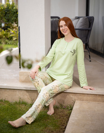 Sameera® Embroidered Sleeve Pajama Set — Detail View | Code 5152 | Plus Size Pajama Set Egypt